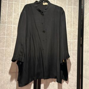 Black, 100% Silk, Asian style collar